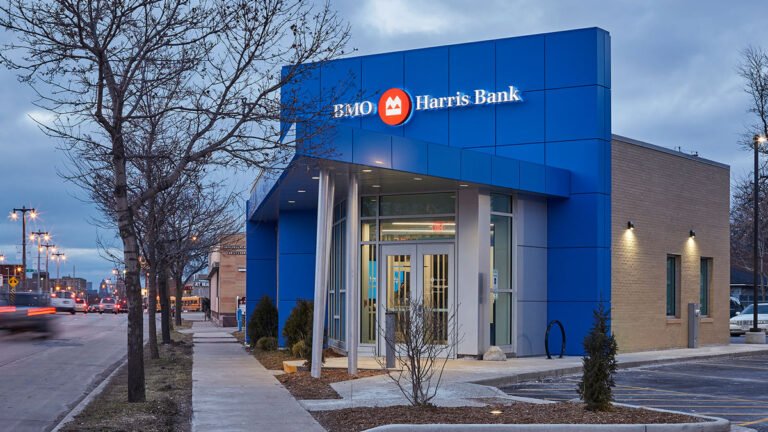 BMO Harris Bank Sherman Park Branch exterior