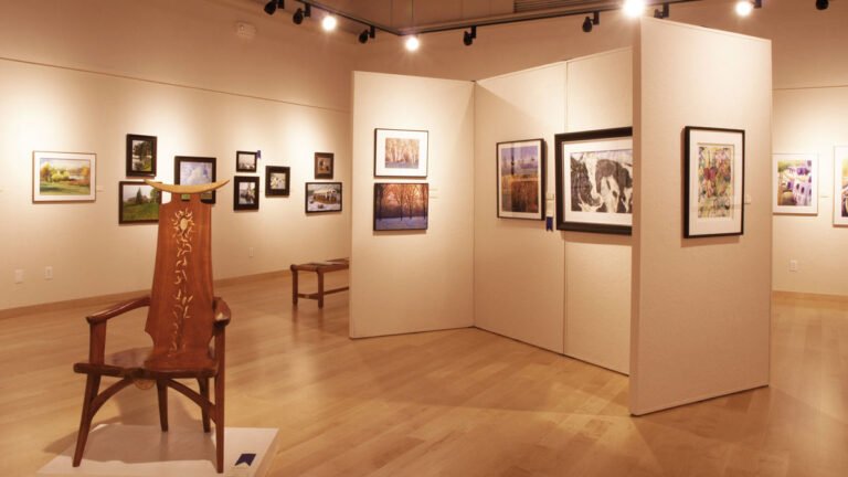 Plymouth Arts Center gallery
