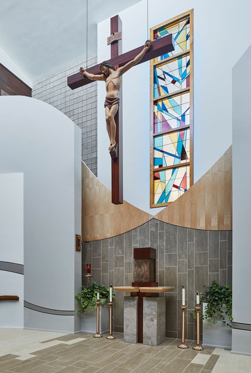 St Dennis interior