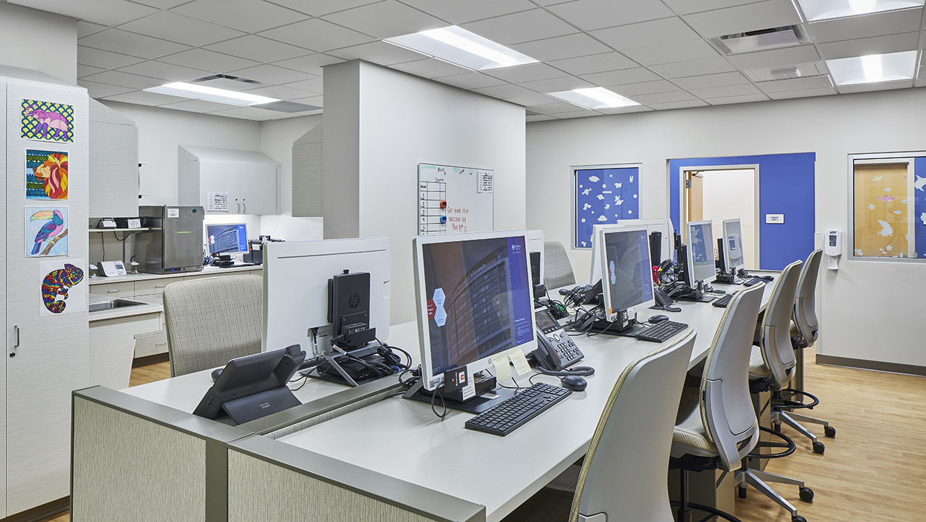 ForestHomeCW_Office_ 1330 x 750 Slider